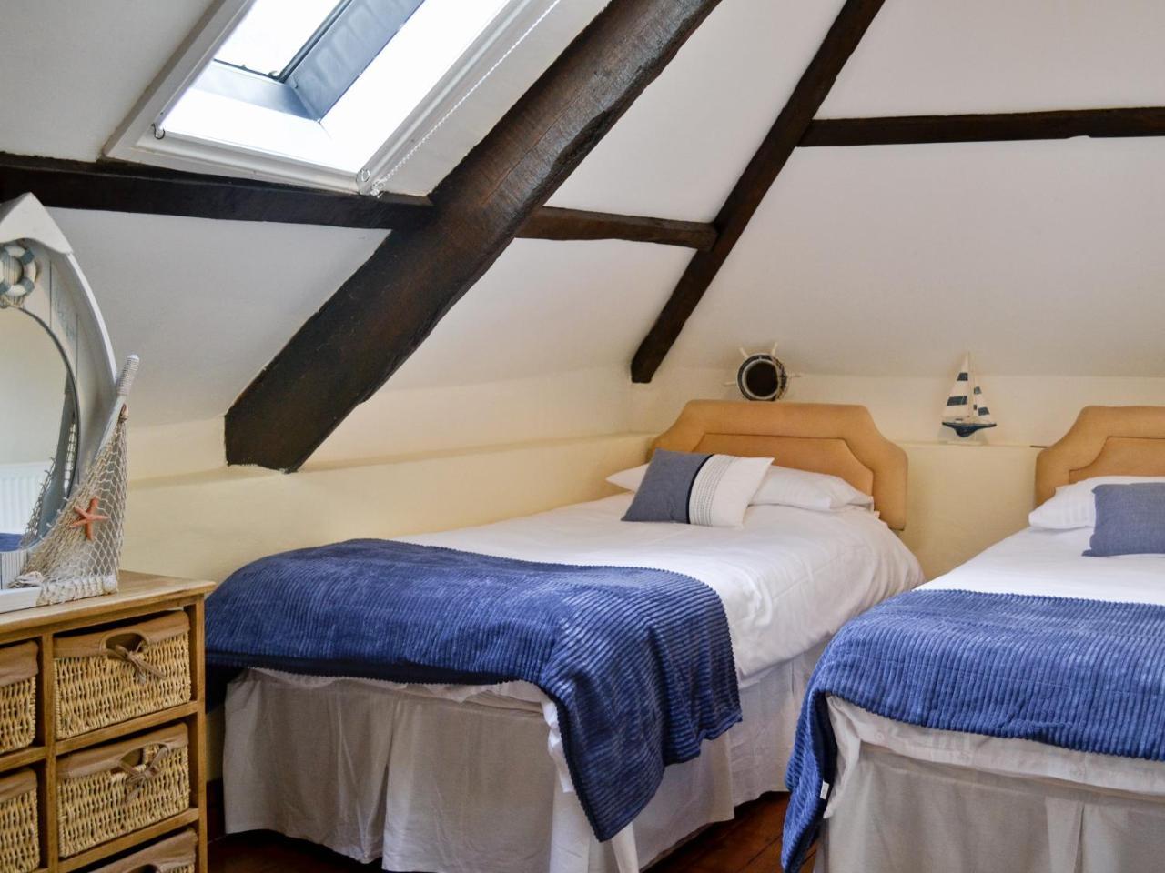Fordbrook Cottage Brixton  Ngoại thất bức ảnh